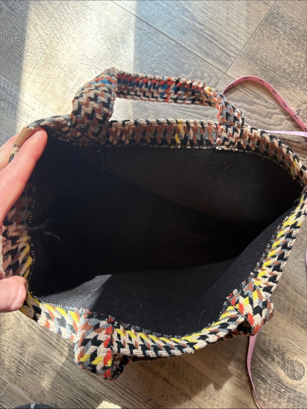 Multicolor Houndstooth Fall Tote - Picture 6 of 6